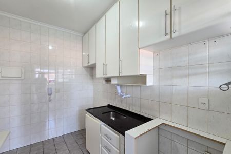 Apartamento para alugar com 69m², 2 quartos e sem vagaCozinha