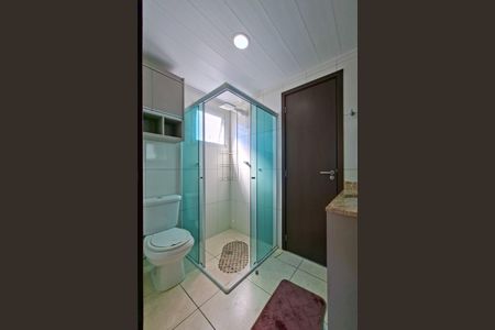 Apartamento para alugar com 67m², 2 quartos e 2 vagas Apartamento para alugar com 67m², 2 quartos e 2 vagasBanheiro das suites