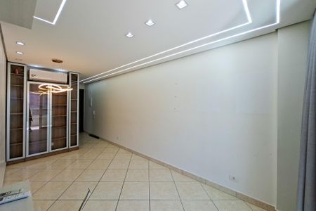 Apartamento para alugar com 67m², 2 quartos e 2 vagas Apartamento para alugar com 67m², 2 quartos e 2 vagasSala