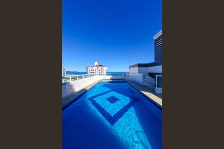 Apartamento para alugar com 67m², 2 quartos e 2 vagas Apartamento para alugar com 67m², 2 quartos e 2 vagasÁrea comum - Piscina