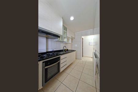 Apartamento para alugar com 67m², 2 quartos e 2 vagas Apartamento para alugar com 67m², 2 quartos e 2 vagasCozinha
