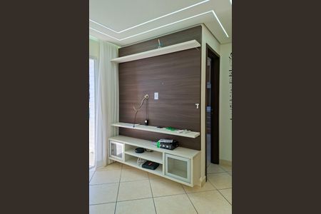 Apartamento para alugar com 67m², 2 quartos e 2 vagas Apartamento para alugar com 67m², 2 quartos e 2 vagasSala