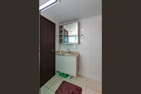 Apartamento para alugar com 67m², 2 quartos e 2 vagas Apartamento para alugar com 67m², 2 quartos e 2 vagasBanheiro das suites