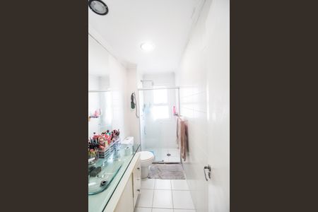 Apartamento à venda com 131m², 3 quartos e 2 vagas Apartamento à venda com 131m², 3 quartos e 2 vagasBanheiro 2