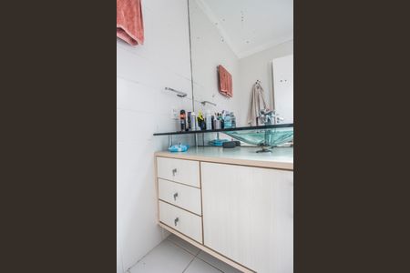 Apartamento à venda com 131m², 3 quartos e 2 vagas Apartamento à venda com 131m², 3 quartos e 2 vagasBanheiro da Suíte