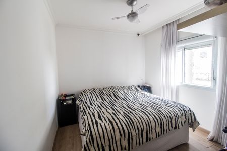 Apartamento à venda com 131m², 3 quartos e 2 vagas Apartamento à venda com 131m², 3 quartos e 2 vagasSuíte