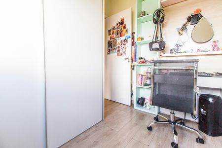 Apartamento à venda com 131m², 3 quartos e 2 vagas Apartamento à venda com 131m², 3 quartos e 2 vagasQuarto 2