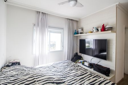 Apartamento à venda com 131m², 3 quartos e 2 vagas Apartamento à venda com 131m², 3 quartos e 2 vagasSuíte