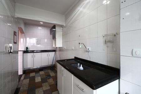 Apartamento à venda com 76m², 2 quartos e 1 vagaCozinha