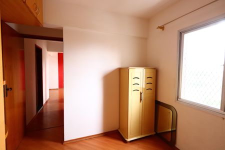 Apartamento à venda com 76m², 2 quartos e 1 vagaQuarto 2