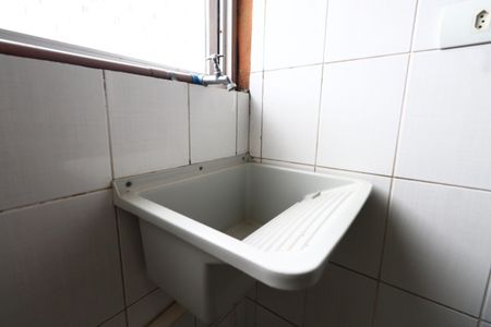 Apartamento à venda com 76m², 2 quartos e 1 vagaÁrea de Serviço