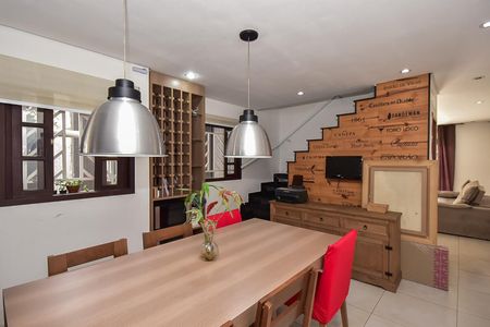 Sala de Jantar de casa para alugar com 3 quartos, 190m² em Jardim Monte Alegre, São Paulo