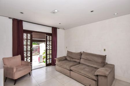 Sala de casa para alugar com 3 quartos, 190m² em Jardim Monte Alegre, São Paulo