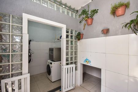 Casa para alugar com 190m², 3 quartos e 2 vagasÁrea de Serviço 