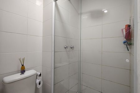 Apartamento para alugar com 54m², 2 quartos e 1 vaga Apartamento para alugar com 54m², 2 quartos e 1 vagaBanheiro da Suíte
