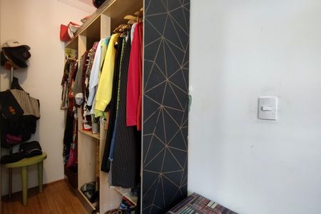 Apartamento para alugar com 54m², 2 quartos e 1 vaga Apartamento para alugar com 54m², 2 quartos e 1 vagaCloset