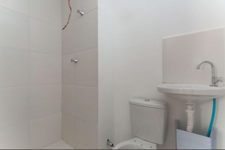 Apartamento para alugar com 37m², 2 quartos e sem vaga Apartamento para alugar com 37m², 2 quartos e sem vagaBanheiro Social