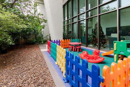 Apartamento à venda com 46m², 1 quarto e 1 vaga Apartamento à venda com 46m², 1 quarto e 1 vagaPlayground