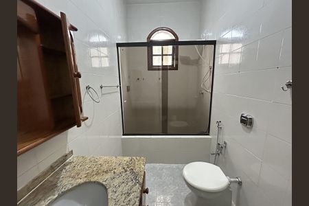 Casa para alugar com 240m², 3 quartos e 1 vagaBanheiro da Suíte