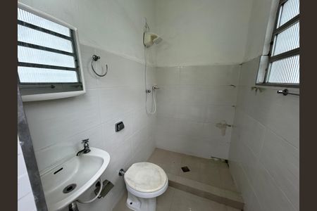 Casa para alugar com 240m², 3 quartos e 1 vagaBanheiro 2