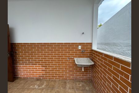 Casa para alugar com 240m², 3 quartos e 1 vagaÁrea de Serviço