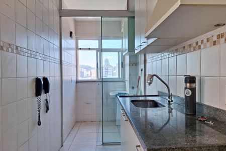 Apartamento à venda com 55m², 2 quartos e 1 vaga Apartamento à venda com 55m², 2 quartos e 1 vagaCozinha