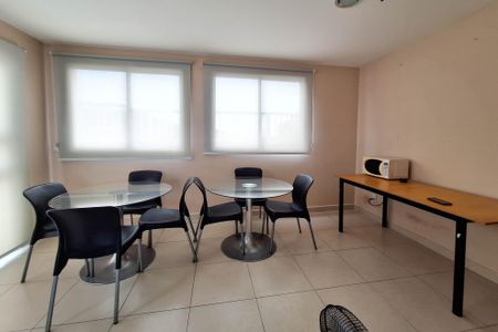 Apartamento à venda com 55m², 2 quartos e 1 vaga Apartamento à venda com 55m², 2 quartos e 1 vagaÁrea comum
