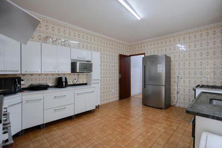 Casa para alugar com 175m², 4 quartos e 2 vagasCozinha