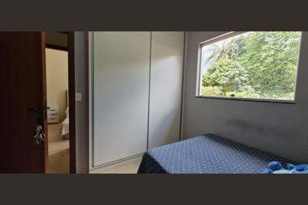 Casa à venda com 195m², 3 quartos e 3 vagas Casa à venda com 195m², 3 quartos e 3 vagasQuarto 2