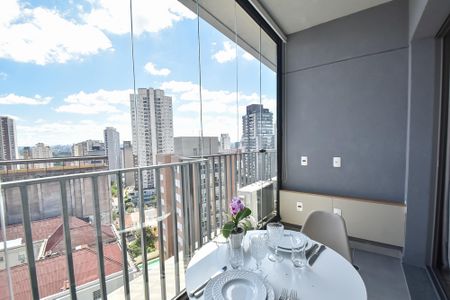 Varanda de kitnet/studio à venda com 1 quarto, 27m² em Vila Mariana, São Paulo
