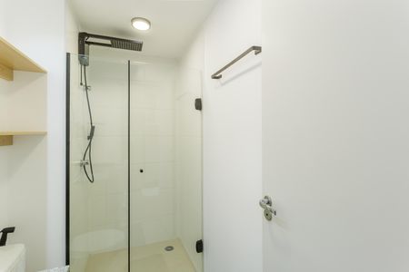 Apartamento para alugar com 32m², 1 quarto e sem vaga Apartamento para alugar com 32m², 1 quarto e sem vagaBanheiro