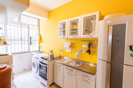 Apartamento à venda com 56m², 2 quartos e sem vagaCozinha e Área de Serviço