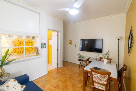 Sala de apartamento à venda com 2 quartos, 56m² em Praia de Belas, Porto Alegre