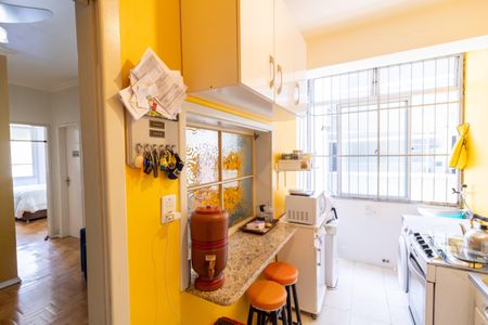 Apartamento à venda com 56m², 2 quartos e sem vagaCozinha e Área de Serviço