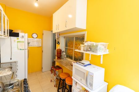 Apartamento à venda com 56m², 2 quartos e sem vagaCozinha e Área de Serviço