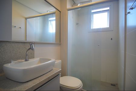 Banheiro de kitnet/studio à venda com 1 quarto, 21m² em Morro do Espelho, São Leopoldo