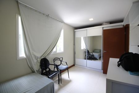 Casa de condomínio à venda com 316m², 4 quartos e 2 vagasQuarto 2