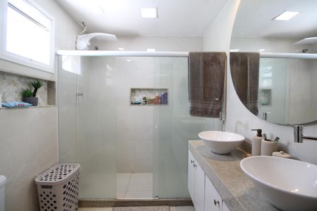 Casa de condomínio à venda com 316m², 4 quartos e 2 vagasQuarto 4 - Suíte