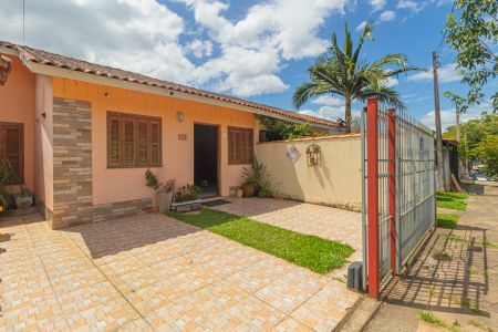 Fachada de casa para alugar com 3 quartos, 120m² em Olaria, Canoas