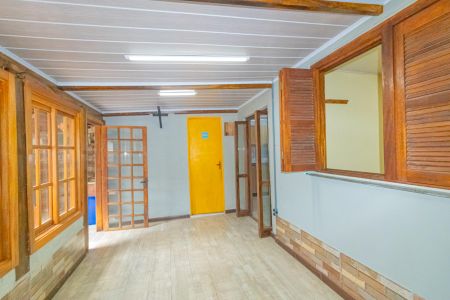 Casa para alugar com 120m², 2 quartos e 2 vagas Casa para alugar com 120m², 2 quartos e 2 vagasVaranda