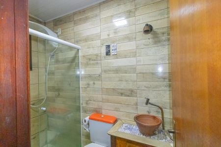 Casa para alugar com 120m², 2 quartos e 2 vagas Casa para alugar com 120m², 2 quartos e 2 vagasBanheiro