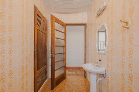 Casa para alugar com 500m², 4 quartos e 4 vagasBanheiro 1