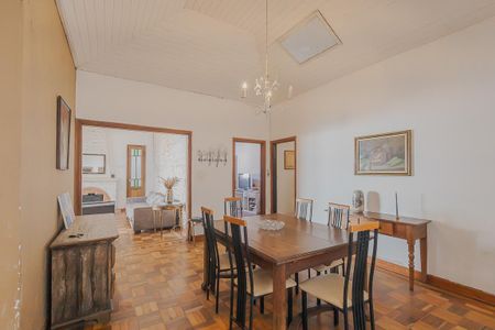 Casa para alugar com 500m², 4 quartos e 4 vagasSala de Jantar