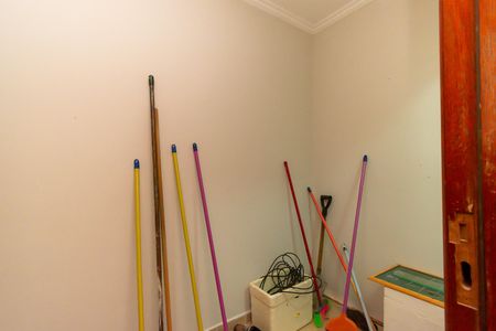 Casa para alugar com 325m², 6 quartos e 5 vagas Casa para alugar com 325m², 6 quartos e 5 vagasQuarto de serviço 1