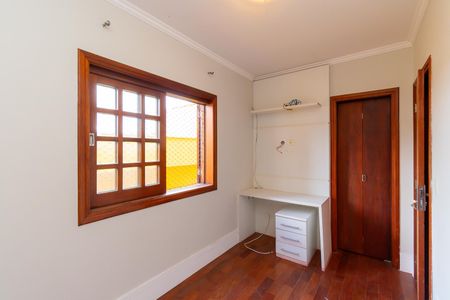 Casa para alugar com 325m², 6 quartos e 5 vagas Casa para alugar com 325m², 6 quartos e 5 vagasSuíte 1