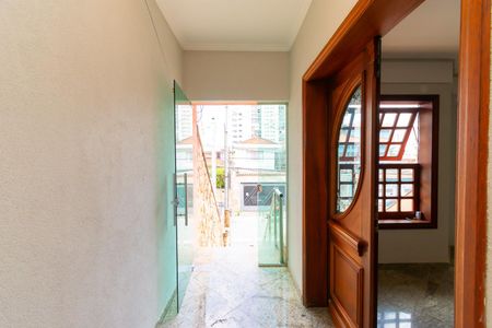 Casa para alugar com 325m², 6 quartos e 5 vagas Casa para alugar com 325m², 6 quartos e 5 vagasHall de entrada