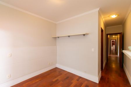 Casa para alugar com 325m², 6 quartos e 5 vagas Casa para alugar com 325m², 6 quartos e 5 vagasSuíte 2