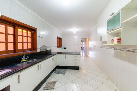 Casa para alugar com 325m², 6 quartos e 5 vagas Casa para alugar com 325m², 6 quartos e 5 vagasCozinha