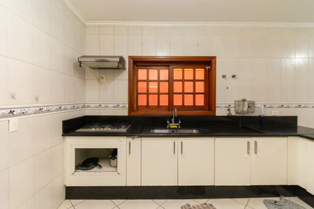 Casa para alugar com 325m², 6 quartos e 5 vagas Casa para alugar com 325m², 6 quartos e 5 vagasCozinha