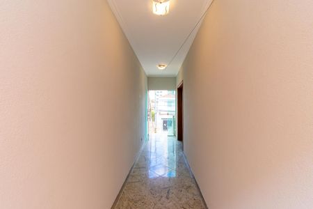 Casa para alugar com 325m², 6 quartos e 5 vagas Casa para alugar com 325m², 6 quartos e 5 vagasHall de entrada